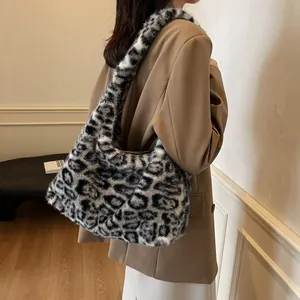 Borsa Tote in Pelliccia Sintetica Leopardata da Donna Autunno Inverno Borsa a Tracolla in Peluche Grande Capacità Hobo Borsa