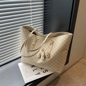 Bolso Tote de Gran Capacidad para Mujer con Monograma Minimalista Urbano de Cuero PU Bolso de Hombro con Amuleto de Perro