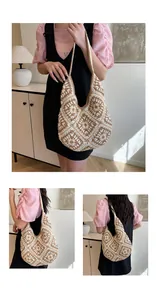 Gedetailleerde weergave van een boho geweven tas met bruine en beige bloemmotieven