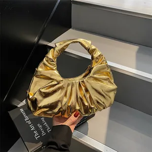 Borsa a Mano Donna Ruched Metallizzata Moda Hobo Sottobraccio Plissettata Pelle PU Chic Cloud Purse per Festa Quotidiana Minimalista