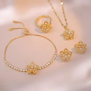 Flower Pendant Necklace Stainless Steel With Rotating Zircon Inlaid Petal Dainty Jewelry For Women Elegant Light Luxury