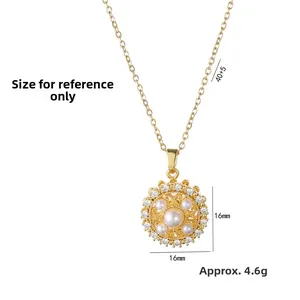 Goldene Titan-Halskette mit 16mm Perlenanhänger im Blumendesign und 40+5cm Kette
