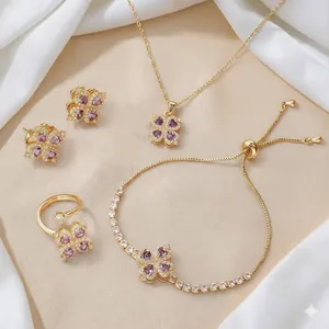 Élégante Parure de Bijoux en Alliage Acier Titane Plaqué Or Zircone Cœur Trèfle Collier Bracelet Boucle d'Oreille Bague Rotative