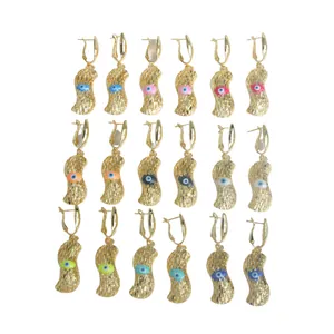 Pendientes de cacahuete mal de ojo chapados en oro 18K con gotas de esmalte de colores