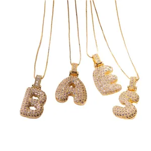 Collier Initiale Bulle en Cuivre Plaqué Or 18 Carats Pendentif Lettre en Zircone Iced Out Bijoux Hip Hop pour Femmes