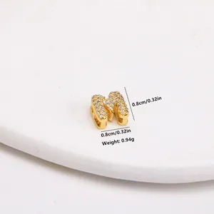 18k vergoldeter 3D Bubble Buchstabe M Anhänger mit Zirkonia für DIY Schmuck
