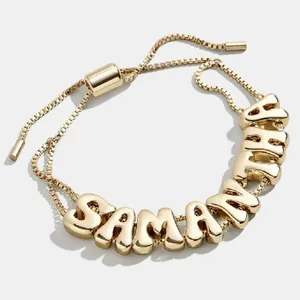Personalisiertes 18k vergoldetes Armband mit 3D-Buchstaben und verstellbarem Verschluss