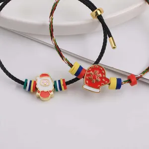 Weihnachtliches gewebtes Armband-Set mit Weihnachtsmann und roten Handschuh-Anhängern