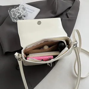 Chicke beige Leder-Umhängetasche mit Stauraum für Handy, Geldbörse und Lippenstift