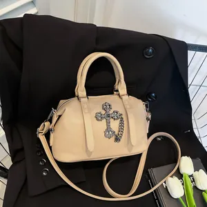 Bolso de Mano para Mujer de Cuero PU con Cruz Gótica Gran Capacidad Bolso Boston Retro Punk Bolso Bandolera Tote de Uso Diario