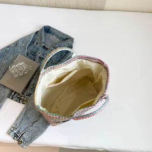 Grand sac fourre-tout de plage en paille tressée colorée fait main avec poche intérieure