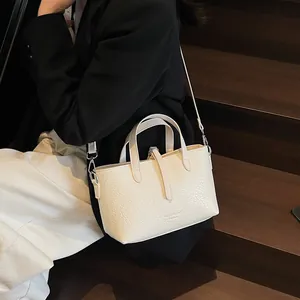 Retro crocodile pattern tote bag in cream white PU leather with adjustable shoulder strap