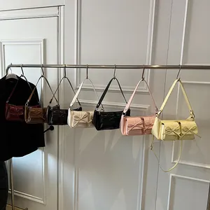 Minimalistische Umhängetasche für Damen mit mehreren Taschen in sieben Retro-Farben
