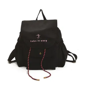 Mochila minimalista de lona negra con bordado Take It Easy y cierre de cordón ajustable