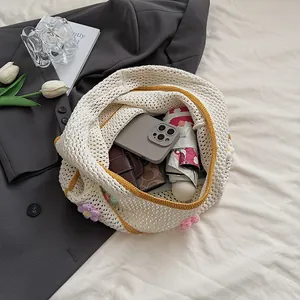 Sac cabas en crochet crème avec fleurs tricotées en 3D et bordure jaune pour le quotidien