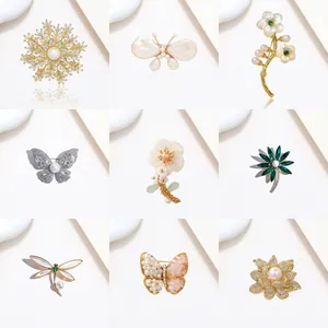 Elegant Artificial Pearl Rhinestone Brooch Pin For Women Fashion Alloy Flower Butterfly Animal Brooches Pins For Suits Dresses Accessories