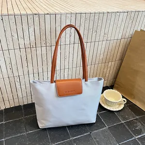 Borsa Tote da Donna a Grande Capacità Minimalista in Tessuto di Nylon Con Finiture in Pelle Sintetica Borsa da Pendolare