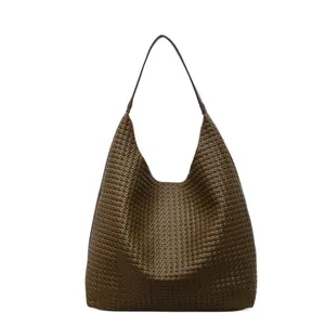 Classic dark brown woven leather tote bag with Intrecciato craftsmanship for daily commute