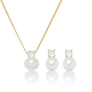 Bijoux En Perles D'eau douce Et Zircon Acier Titane Collier Plaqué Or Et Boucles D'oreilles Pour Femmes Collection Mode Élégante