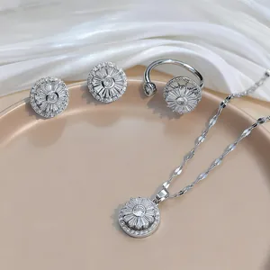 Elegante set di gioielli girasole in argento con collana in zirconi rotanti e orecchini