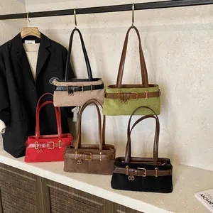 Bolsos de hombro para mujer en cinco colores, incluyendo beige, verde y acabado de gamuza