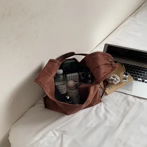 Grand sac cabas marron vintage en similicuir suédé idéal pour le quotidien et les cours