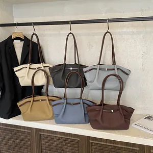 Stylish large capacity women's tote bags in six colors with pleated design and metal buckle