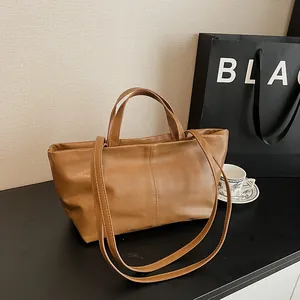 Women Large Capacity PU Leather Tote Bag Minimalist Solid Color Shoulder Bag Fashion Urban Commuter Handbag Daily Office Bag