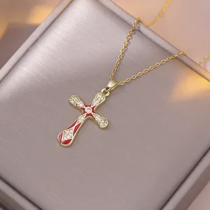 Kreuz Anhänger Halskette Edelstahl Vergoldet Rote Emaille Mikroeingelegter Zirkon Modeschmuck Für Damen