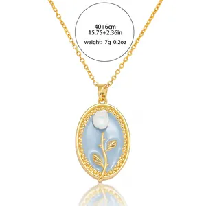 Goldene Tulpen-Emaille-Halskette mit Perlendetail an einer 40cm Edelstahlkette für Damen