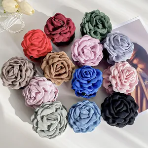 Pince à Cheveux Rose en Tissu 3D Vintage Français Grande Barrette Florale Pince Requin pour Femmes Accessoires Cheveux Elégants