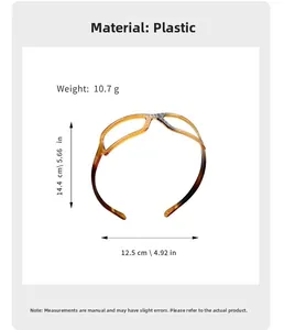 Detail showing dimensions and material of the wave-shaped plastic headband in tortoise shell