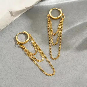Orecchini pendenti dorati con nappe a tripla catena e design geometrico su pietra