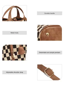 Détails du sac damier avec poignée durable, rivets métalliques et cadenas doré amovible