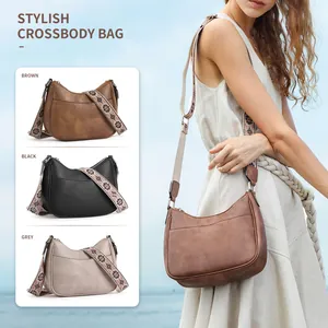 Vintage PU Leather Crescent Crossbody Bag For Women Large Capacity Hobo Shoulder Bag With Adjustable Woven Strap Daily Bag