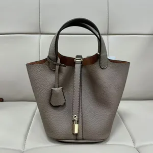 Retro Minimalist PU Leather Bucket Bag For Women Lychee Pattern Handheld Basket Bag With Gold Padlock And Inner Pouch