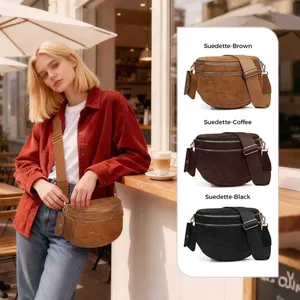 Braune Wildleder Halbmond Umhängetasche mit verstellbarem Gurt und Mini-Münzfach für Damen