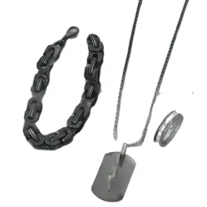 Set gioielli uomo hip hop con collana fulmine, bracciale a catena e anello nero opaco