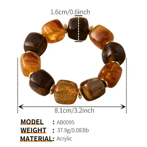 Vintage-Armband aus quadratischen Acrylperlen mit braunen und goldenen Glitzer-Details