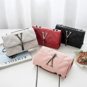 Women Quilted Crossbody Bag PU Leather Chain Shoulder Bag V Logo Tassel Small Square Messenger Bag Fashion Casual Daily Handbag