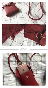 Détail du sac de téléphone en cuir rouge montrant la capacité interne et l'anneau