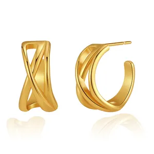 Polierte 18K Gold C-Ohrringe mit mehrlagigem Kreuz-Design und glänzendem Spiegel-Finish