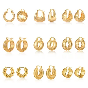 18K Vergoldete Messing Chunky Creolen Für Damen Unregelmäßige Gerippte Geometrische Durchbrochene Metall Statement Schmuck