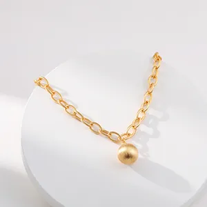 Matte 18K vergoldete Messingkette mit dicker Kette und rundem Kugelanhänger