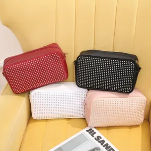 Sac Bandoulière Femme Mode Cuir PU Strass Petit Sac Carré Caméra Avec Large Bandoulière à Lettres Sac à Main Décontracté
