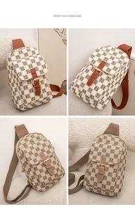 Détail du fermoir en métal et du motif à carreaux texturé sur le sac de poitrine pour femme