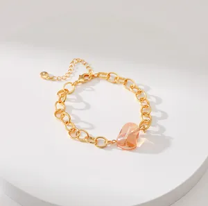 Bracciale a catena in ottone placcato oro 18 carati con pendente rettangolare champagne