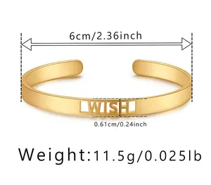 Detailansicht der Maße und des Gewichts des vergoldeten WISH Gravur-Manschettenarmbands