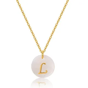 Collier en laiton plaqué or 18 carats avec pendentif lettre L en nacre élégant