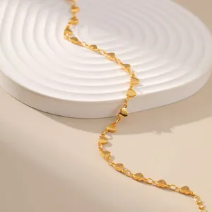 Polished 18K gold plated anklet featuring a minimalist heart-shaped linked chain design